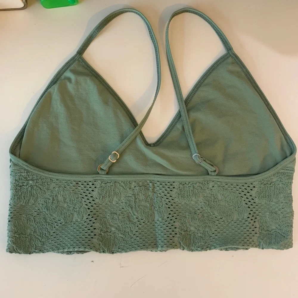 NWOT free people stretchy comfy crop tank w adjustable straps size XS/S - Picture 3 of 3